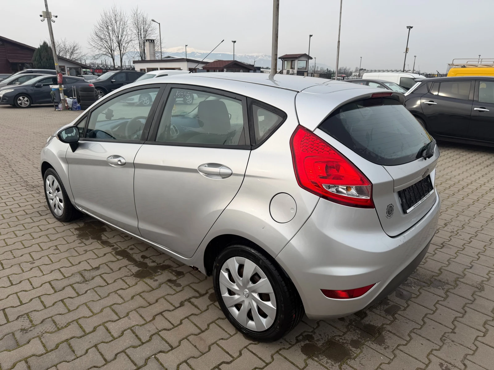 Ford Fiesta 1.25i EURO 5 - изображение 8