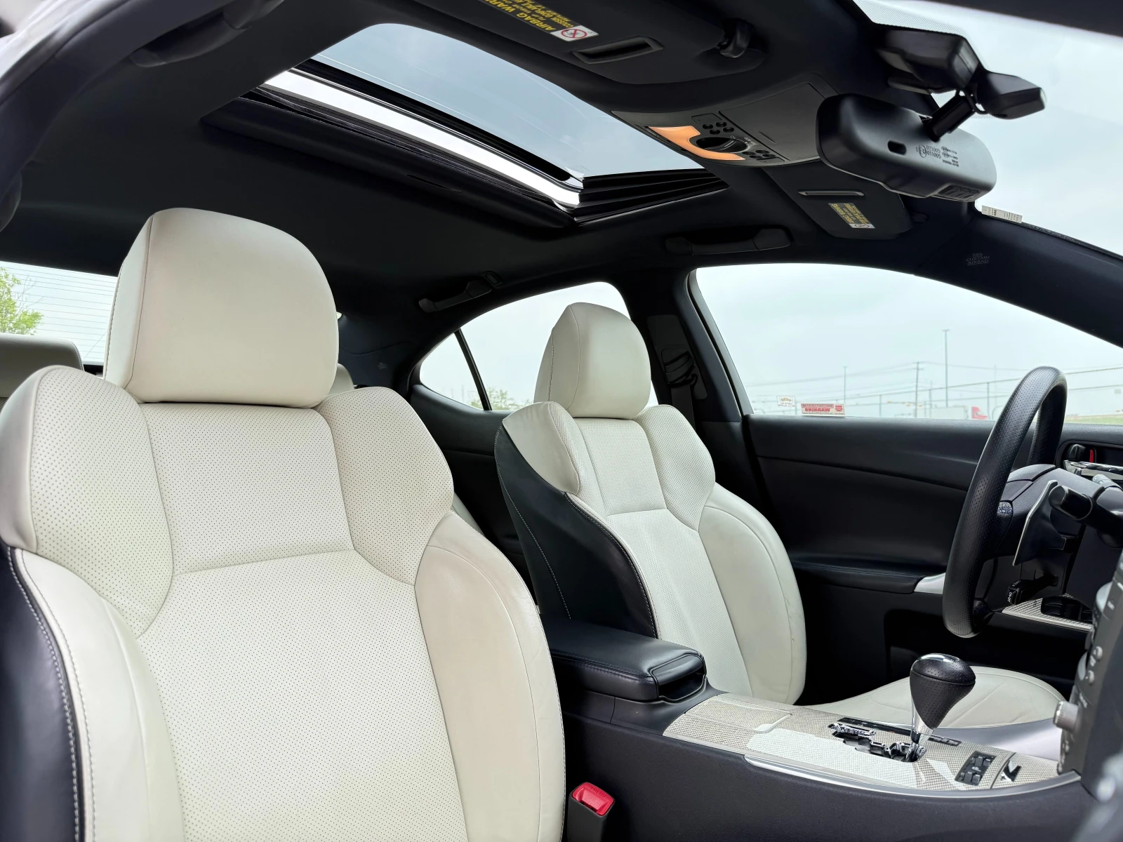 Lexus IS F * CARFAX* АВТОКРЕДИТ*  - изображение 8