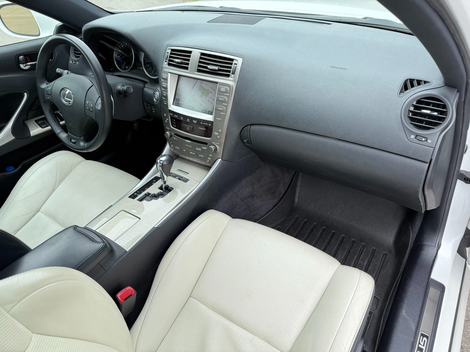 Lexus IS F * CARFAX* АВТОКРЕДИТ*  - изображение 10