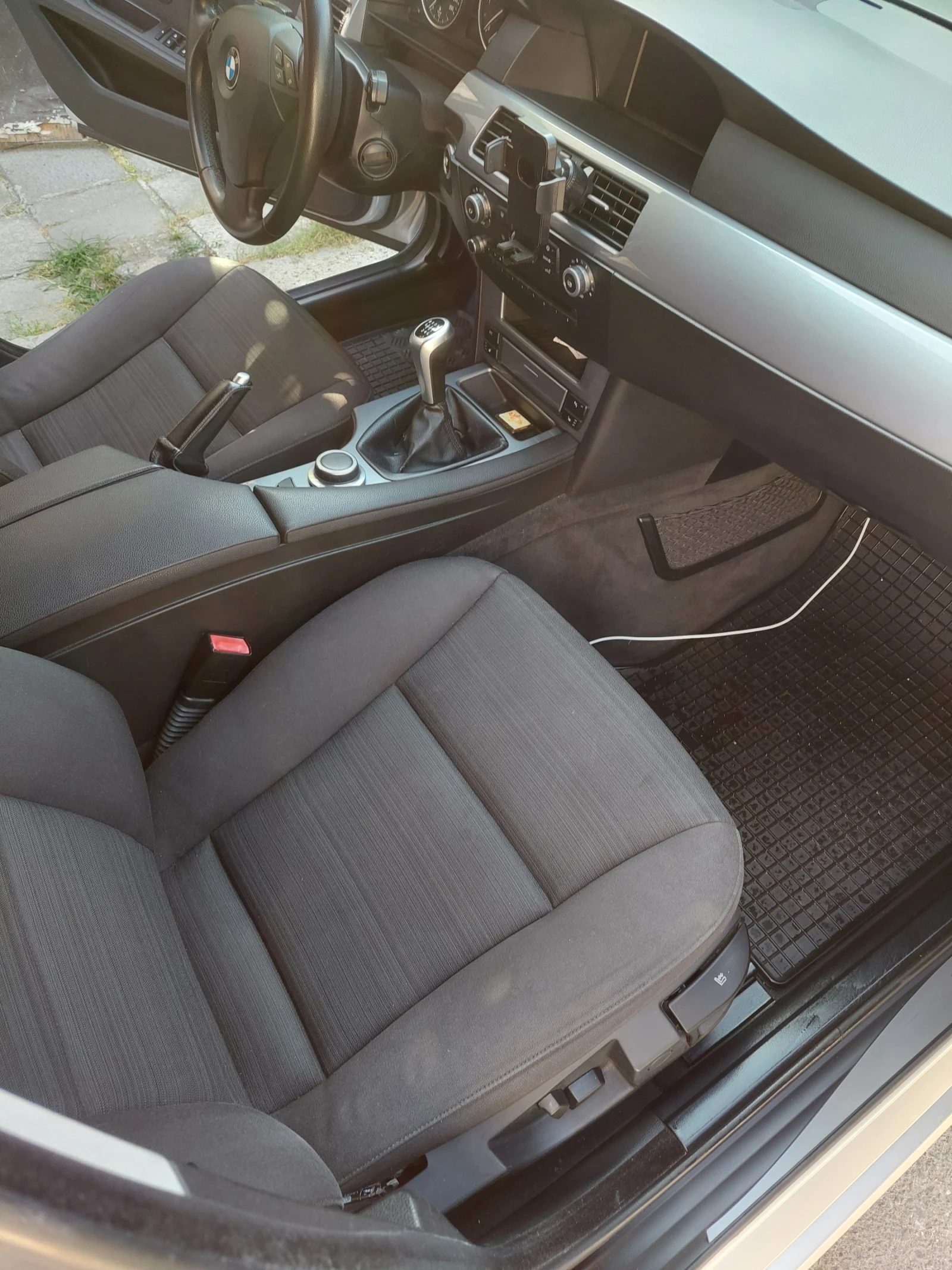BMW 525 525d, снимка 8 - Автомобили и джипове - 54335176