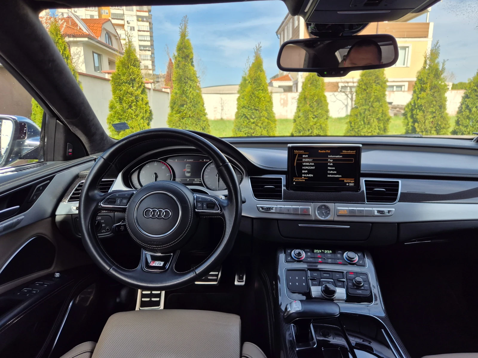 Audi S8 DISTRONIC; B&O; EXCLUSIVE; MASSAGE; FULL MAX, снимка 12 - Автомобили и джипове - 54444056