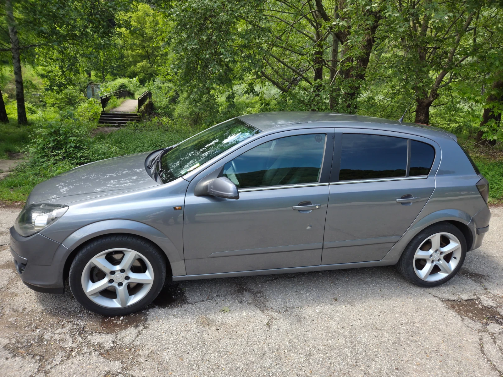Opel Astra H, снимка 4 - Автомобили и джипове - 54662733