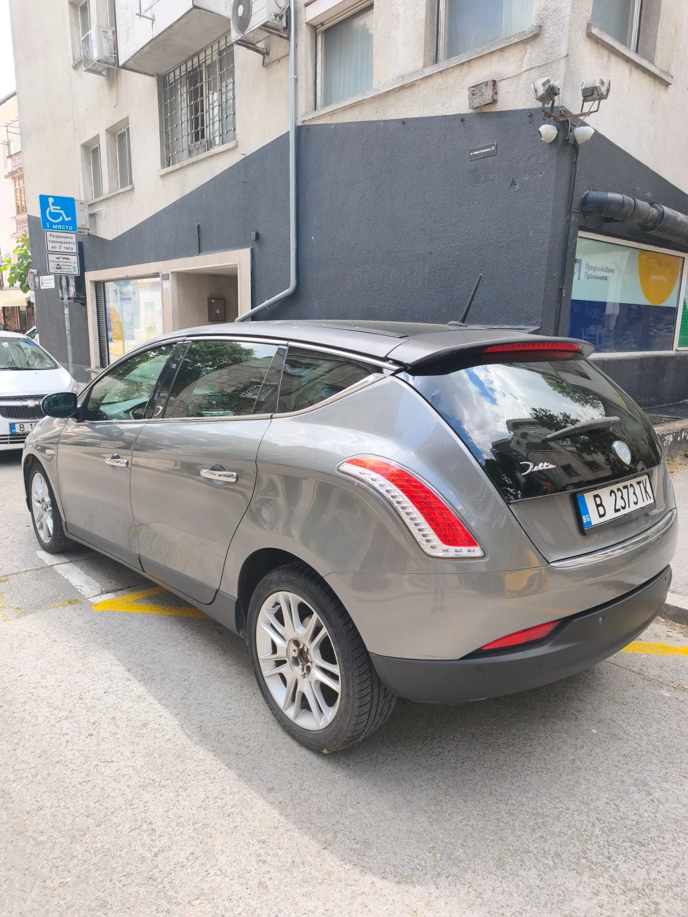 Lancia Delta, снимка 5 - Автомобили и джипове - 54991065