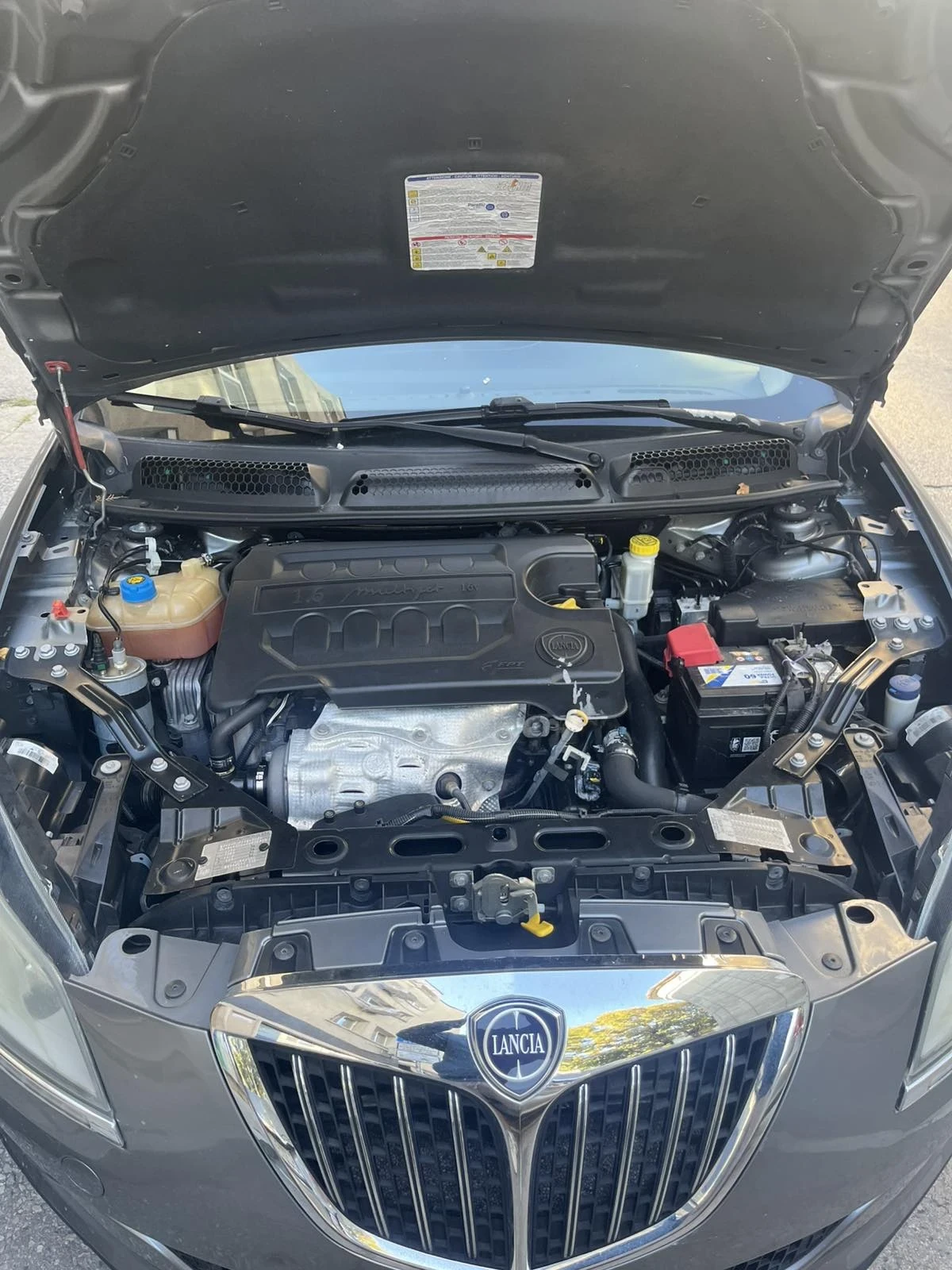 Lancia Delta, снимка 16 - Автомобили и джипове - 56580847