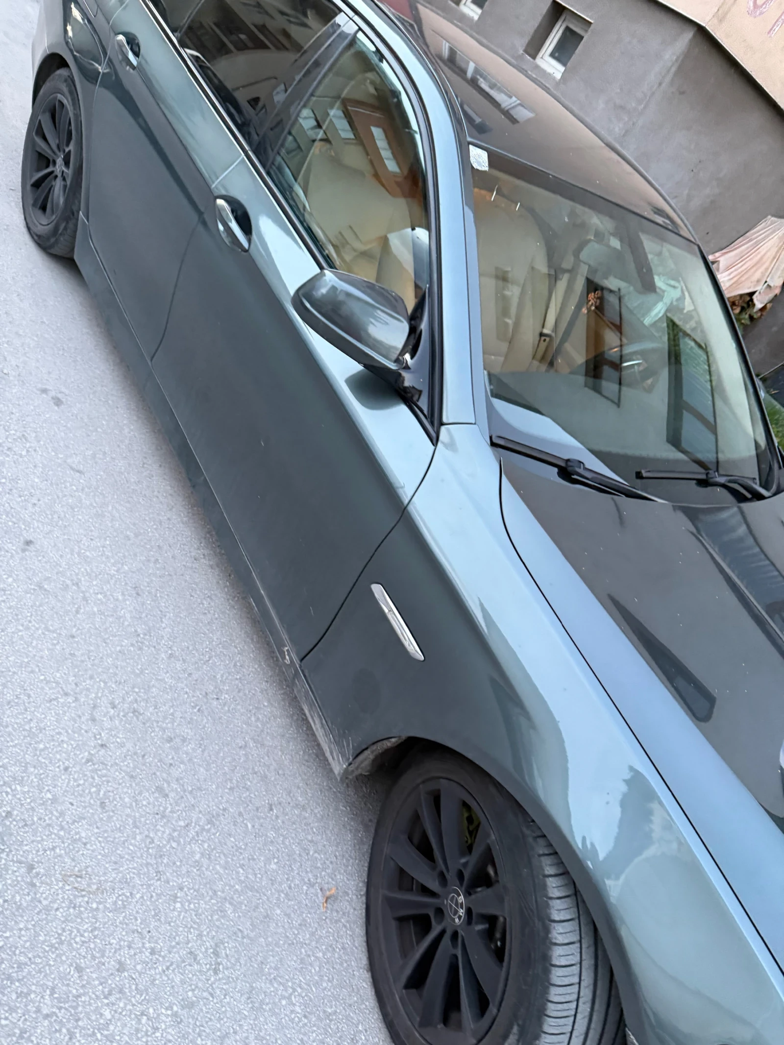 BMW 523 2.3i, снимка 2 - Автомобили и джипове - 55342021