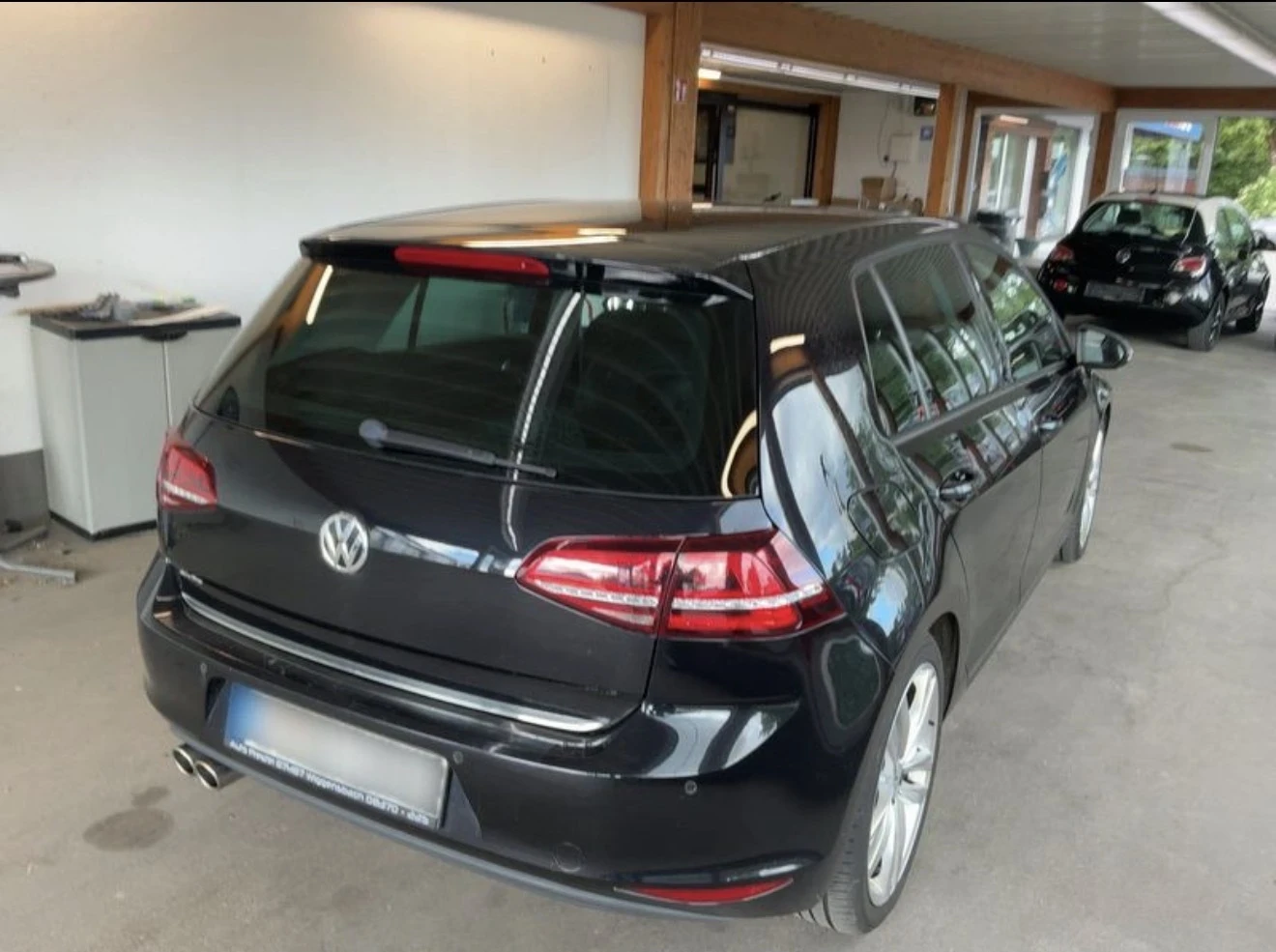 VW Golf 2.0TDi-4Motion-сервизна история, лизинг, снимка 6 - Автомобили и джипове - 55432535