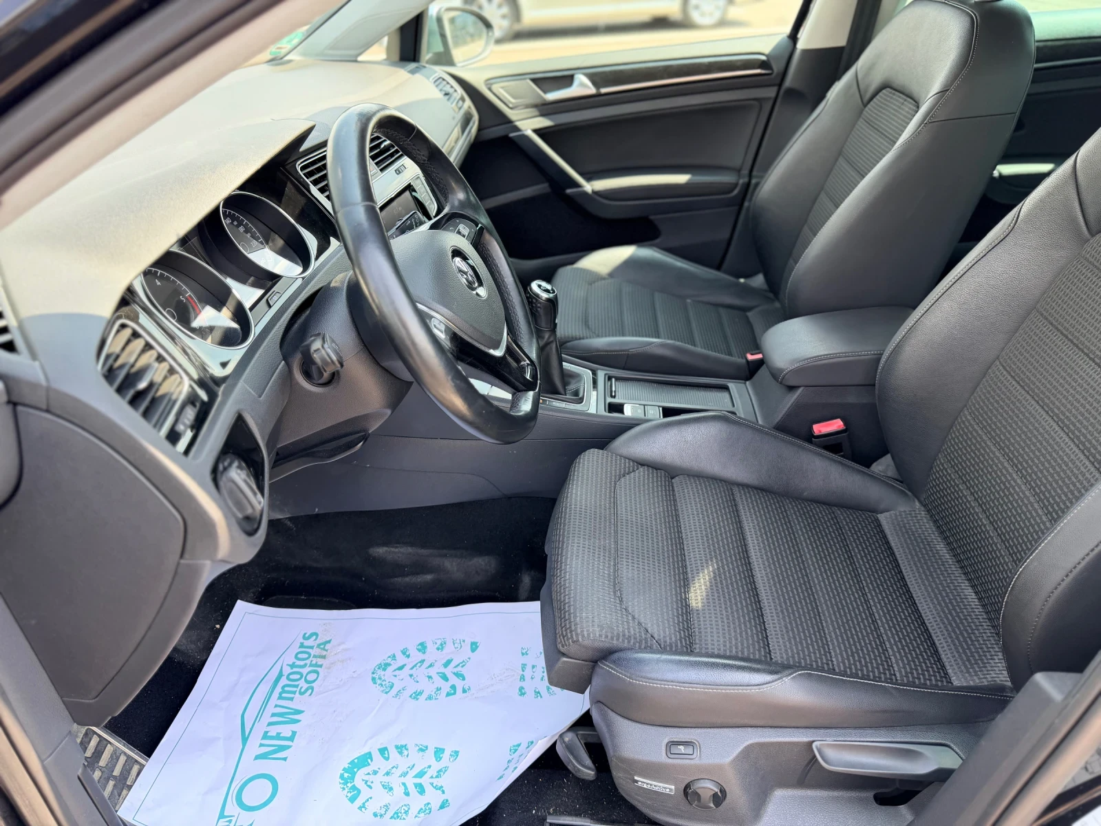 VW Golf 2.0TDi-4Motion-сервизна история, лизинг, снимка 9 - Автомобили и джипове - 55432535