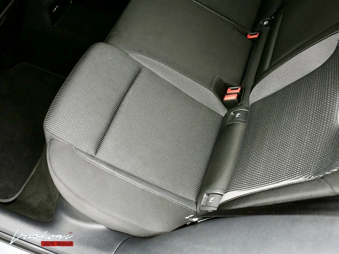 Skoda Octavia 2.0 TDI, снимка 17 - Автомобили и джипове - 55574674