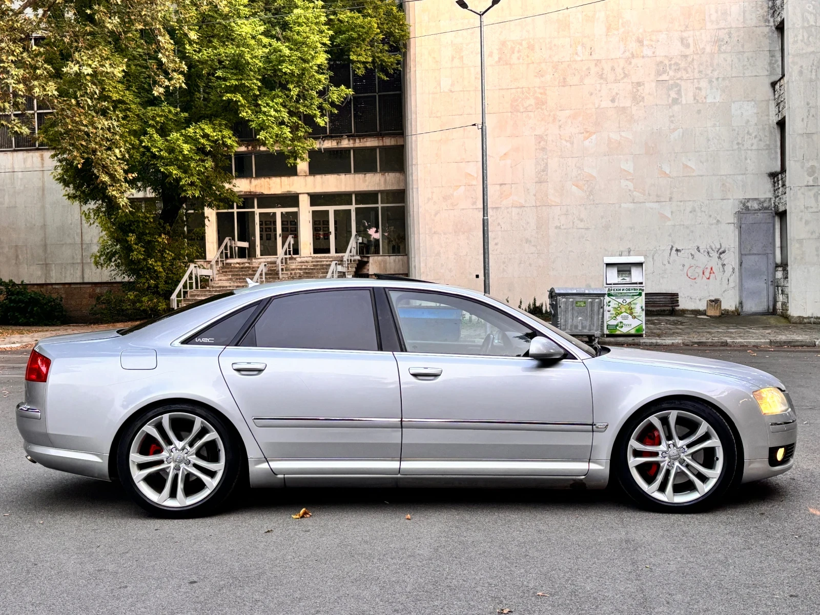 Audi A8 4.2TDI Full, снимка 2 - Автомобили и джипове - 55605944