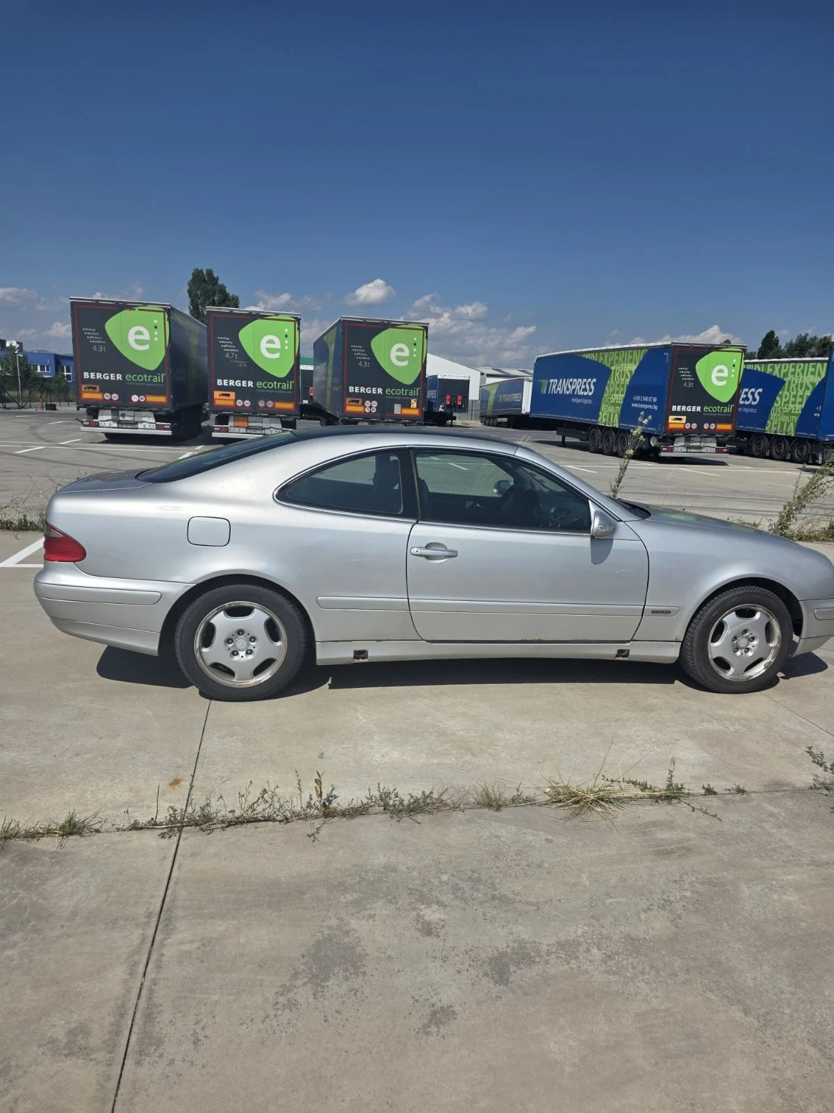 Mercedes-Benz CLK 200 kompressor, снимка 3 - Автомобили и джипове - 55646245