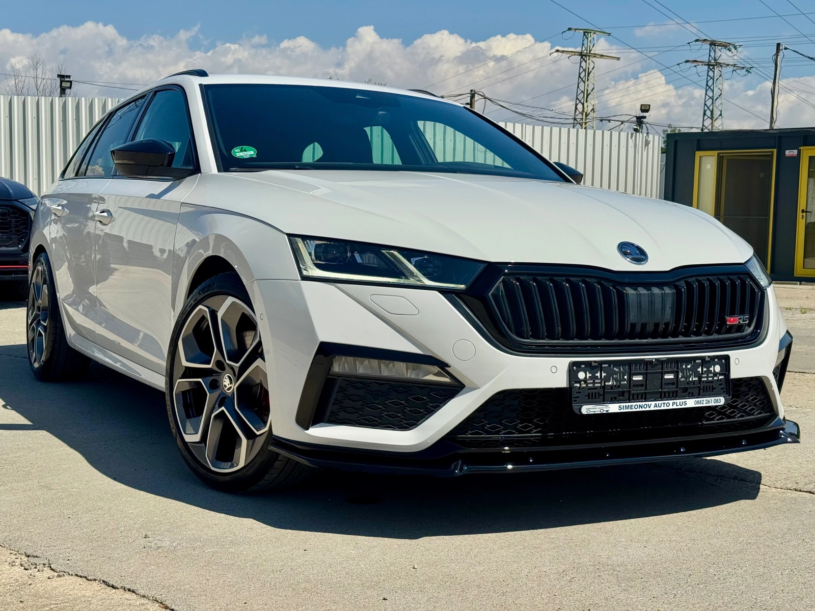 Skoda Octavia VRS-Plus SHADOW ACC HUD МАСАЖ ПАМЕТ КАМЕРА CRYSTAL