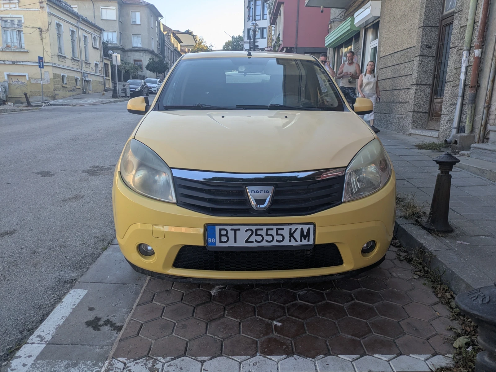 Dacia Sandero 1, 4 lpg, снимка 2 - Автомобили и джипове - 55980032