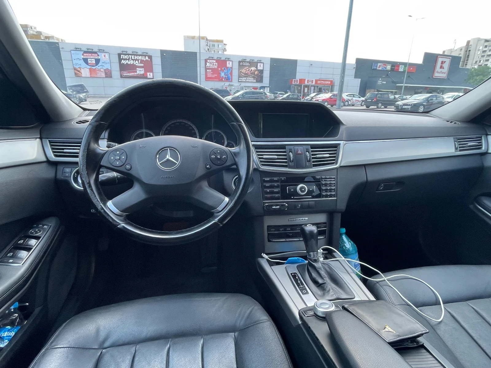 Mercedes-Benz E 250, снимка 5 - Автомобили и джипове - 56107475