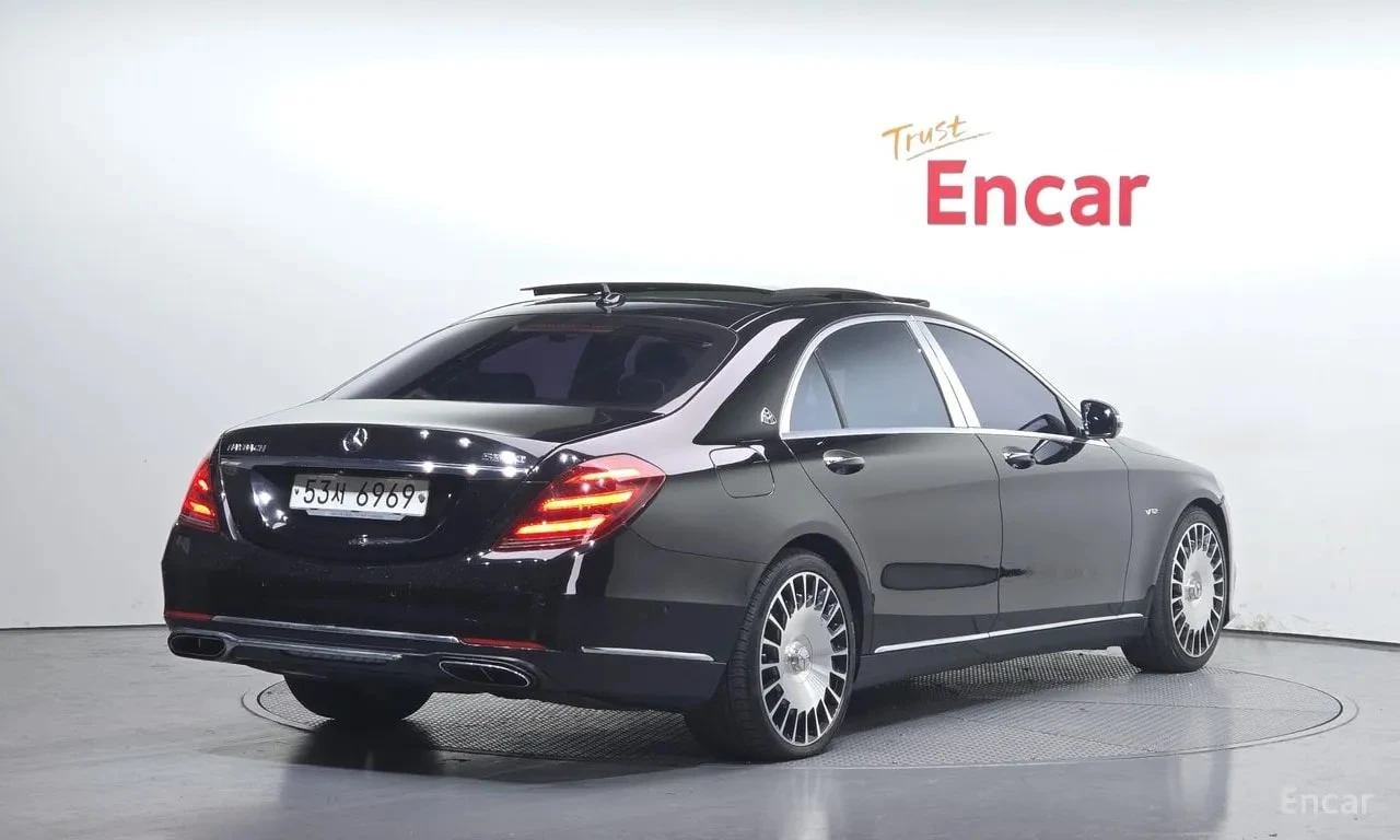 Mercedes-Benz S 500 * LONG * DISTRONIC * MASSAGE * 360* LANE ASSIST, снимка 2 - Автомобили и джипове - 56118390