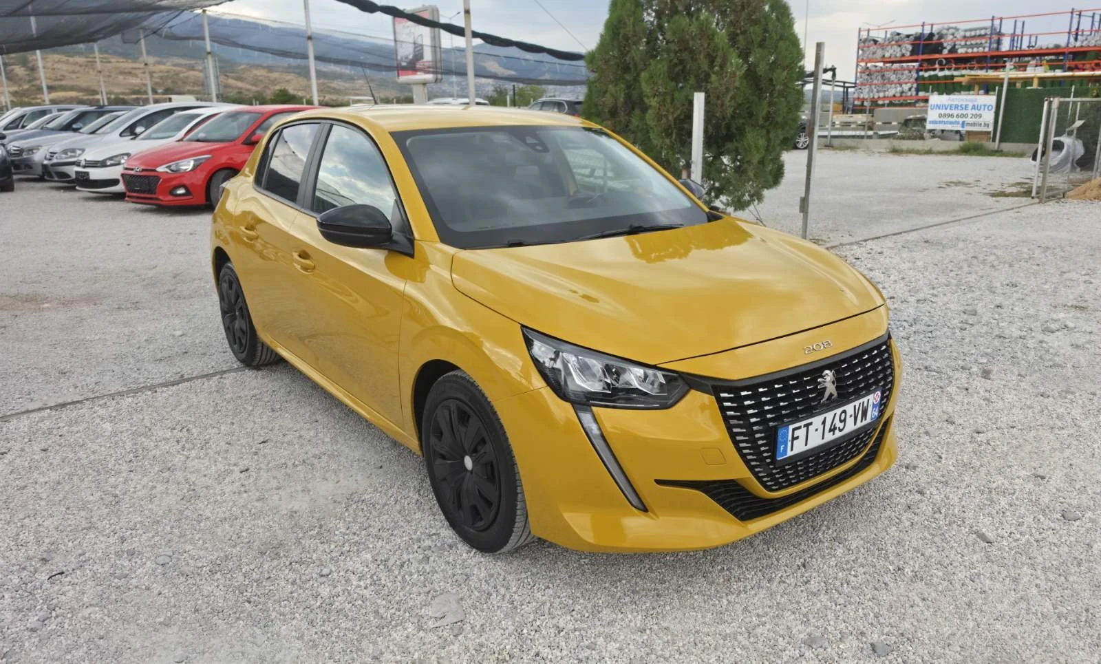 Peugeot 208, снимка 2 - Автомобили и джипове - 56167992