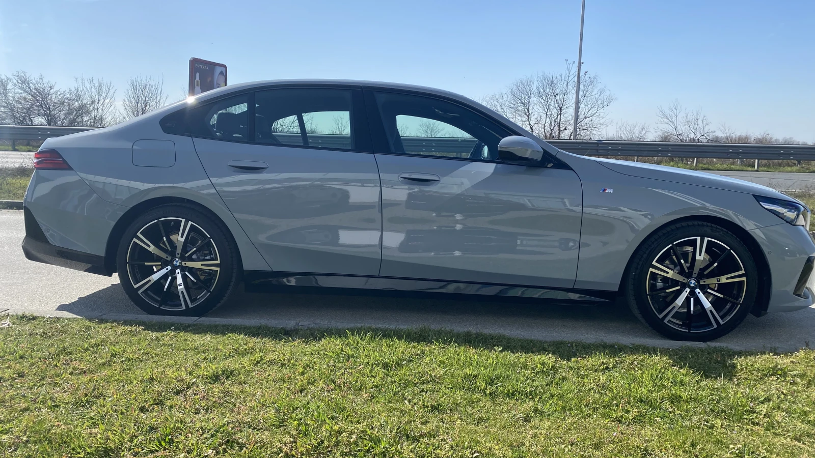 BMW 520, снимка 3 - Автомобили и джипове - 56194935