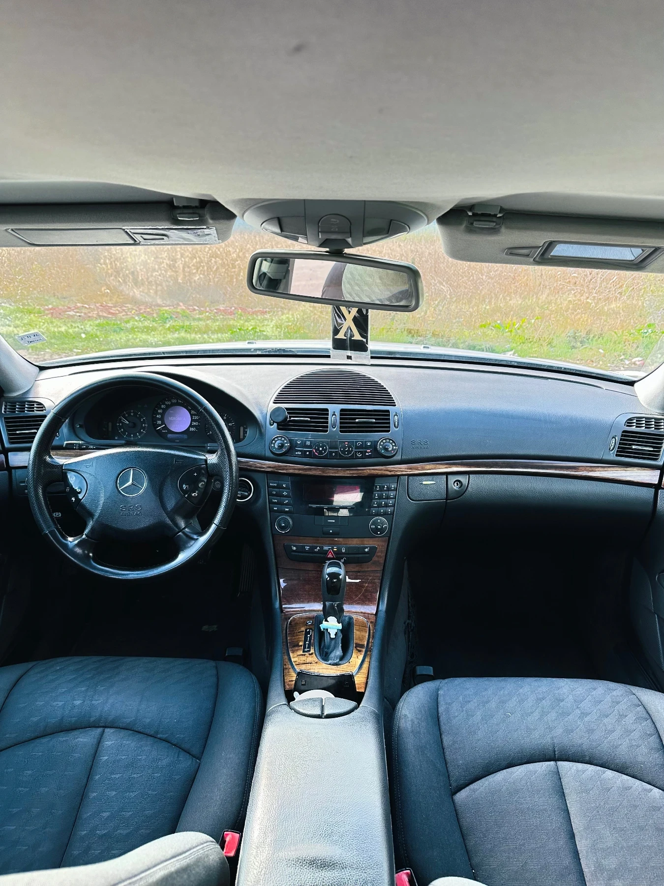 Mercedes-Benz E 220 2.2 дизел 150к.с, снимка 6 - Автомобили и джипове - 56658720