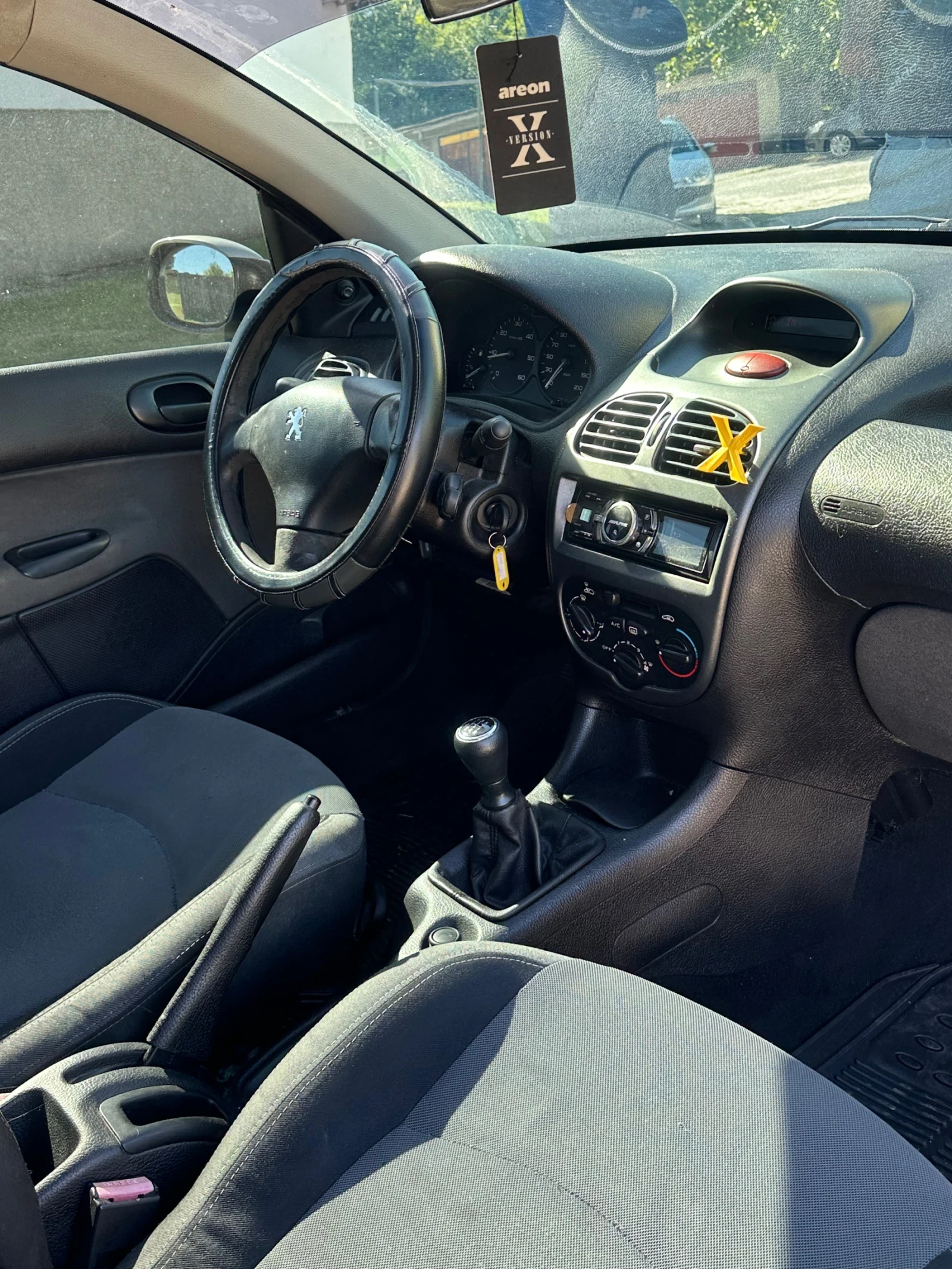 Peugeot 206, снимка 3 - Автомобили и джипове - 56671287