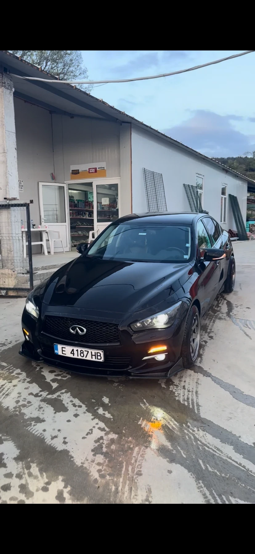 Infiniti Q50, снимка 2 - Автомобили и джипове - 56728755