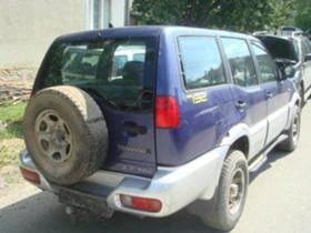Nissan Terrano 2.7TDi, снимка 3