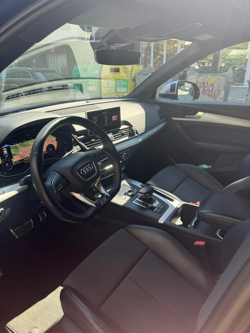 Audi Q5 2.0 tdi, снимка 5 - Автомобили и джипове - 47318424