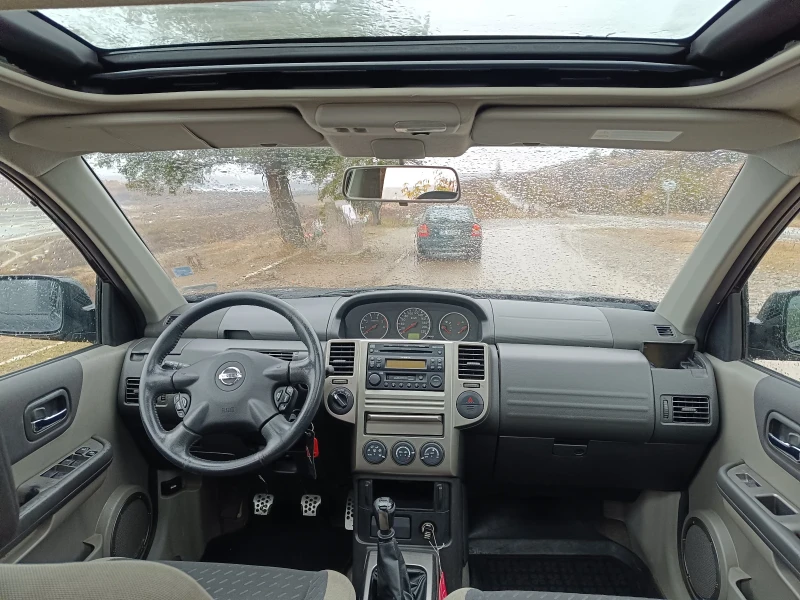 Nissan X-trail 2.2 136kc 4x4, снимка 10 - Автомобили и джипове - 48070316