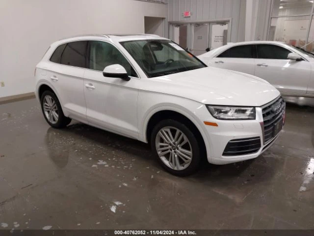 Audi Q5 2.0 TFSI Premium Plus, снимка 1 - Автомобили и джипове - 48157144