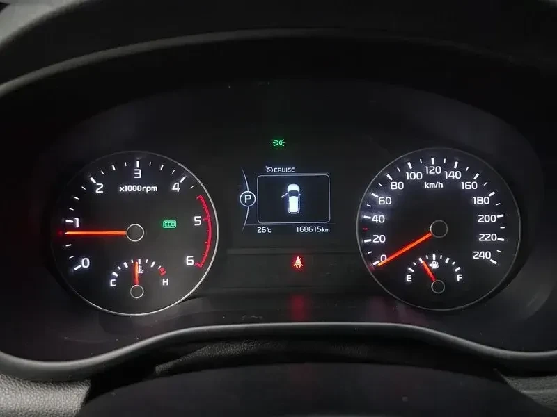 Kia Sportage * Th Generation Diesel * 1.7 * 2Wd * Noblesse, снимка 16 - Автомобили и джипове - 55058166