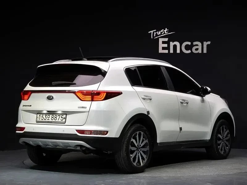 Kia Sportage * Th Generation Diesel * 1.7 * 2Wd * Noblesse, снимка 3 - Автомобили и джипове - 55058166