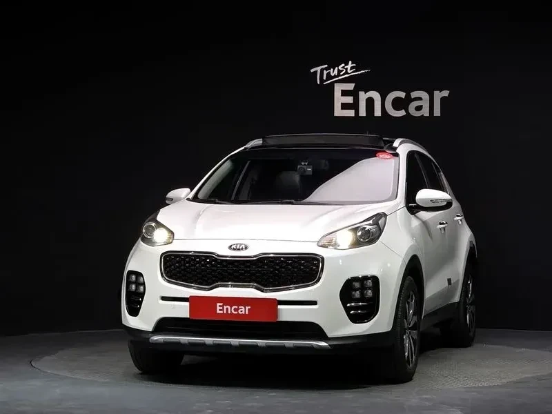 Kia Sportage * Th Generation Diesel * 1.7 * 2Wd * Noblesse, снимка 2 - Автомобили и джипове - 55058166