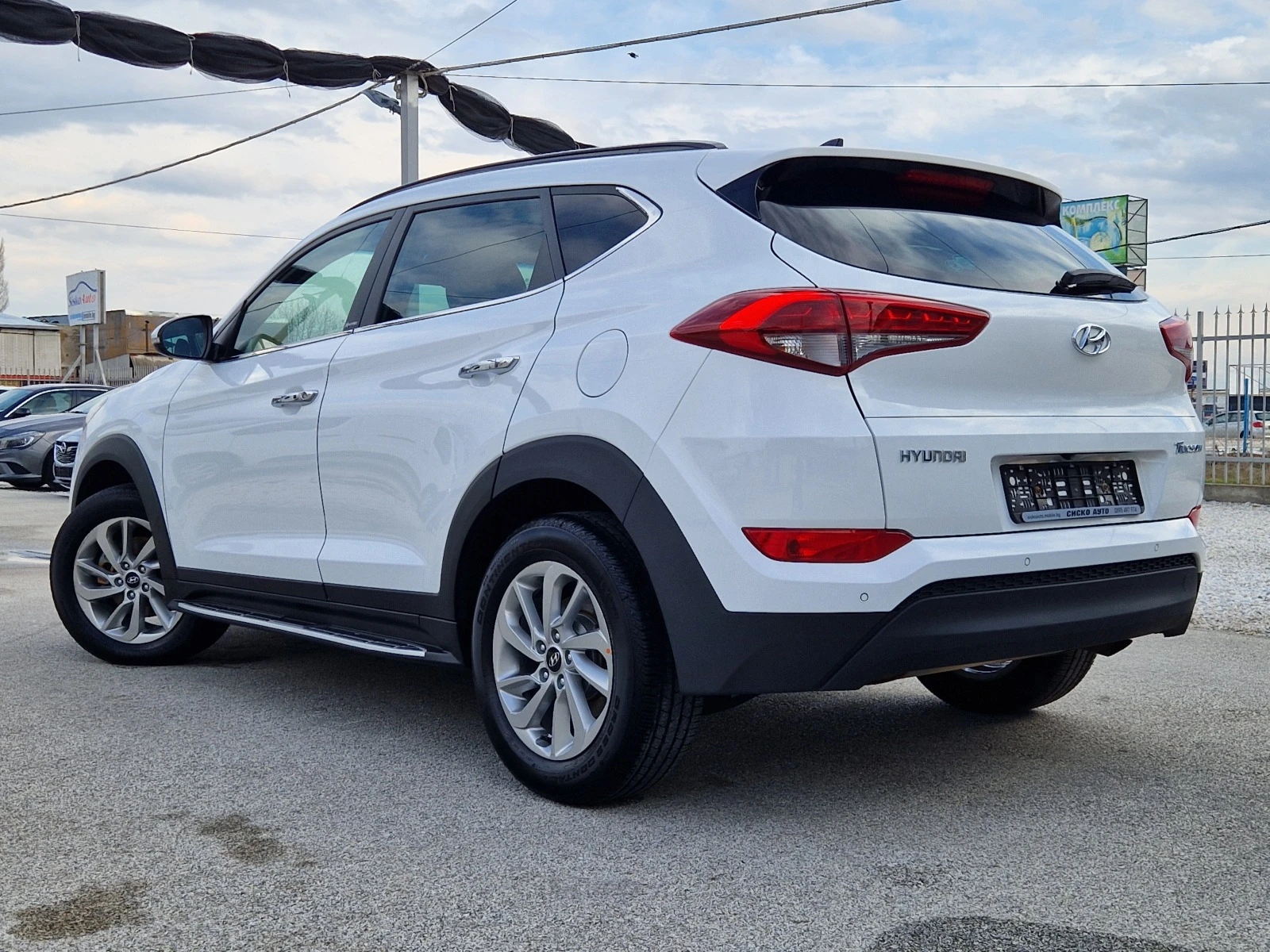 Hyundai Tucson CAMERA* PANORAMA* KEYLESS* LANE Ass* EURO6 - изображение 9