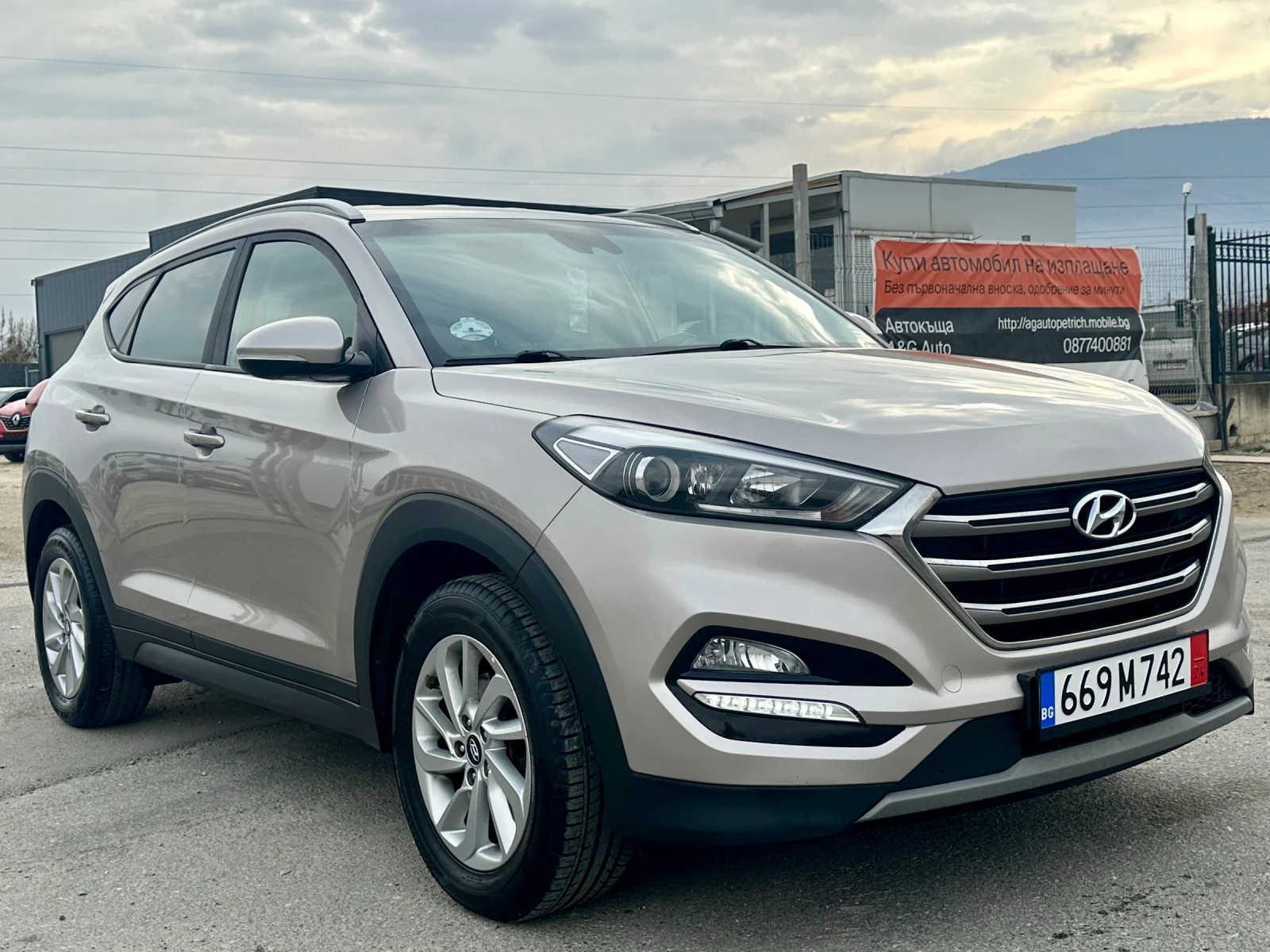 Hyundai Tucson 1.7CRDI AUTOMATIC  - изображение 3