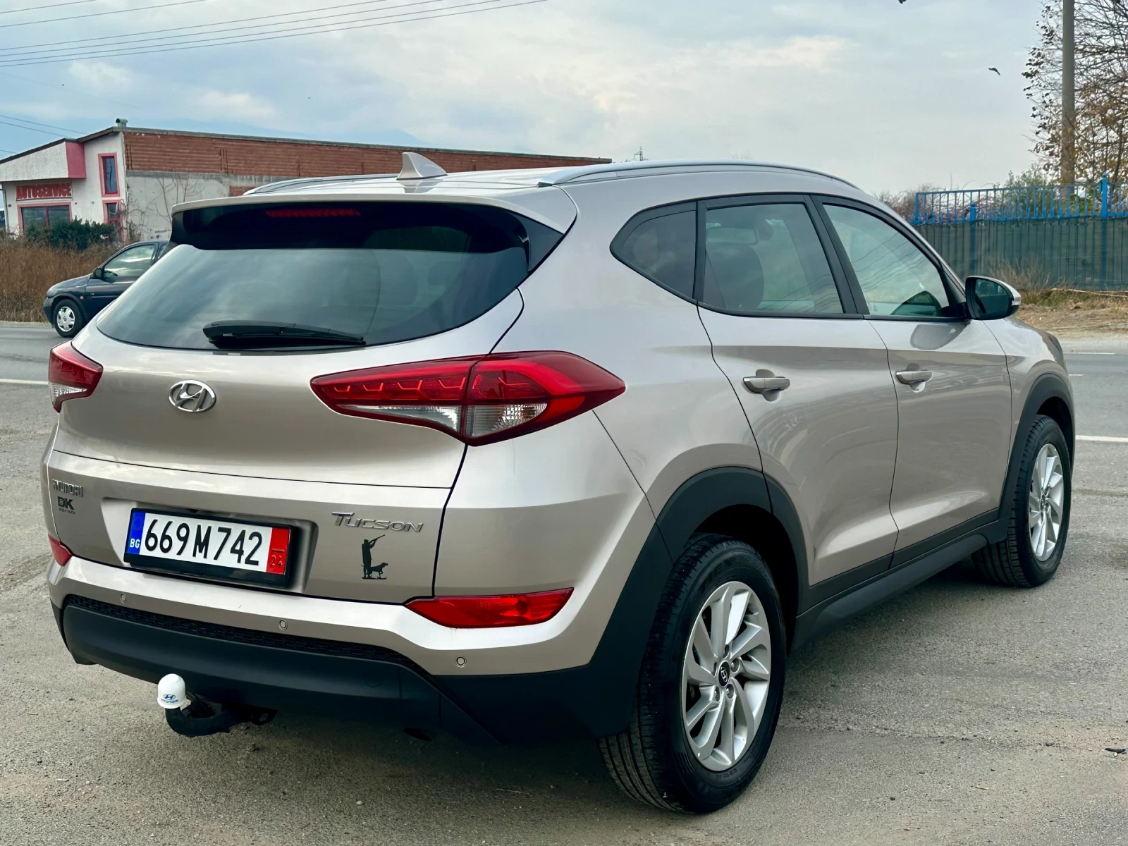 Hyundai Tucson 1.7CRDI AUTOMATIC  - изображение 4