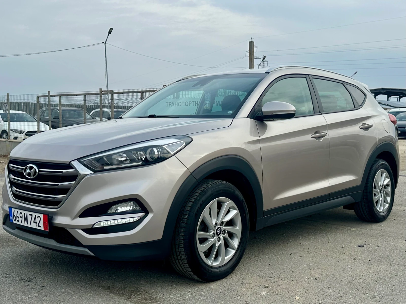 Hyundai Tucson 1.7CRDI AUTOMATIC  - [1] 