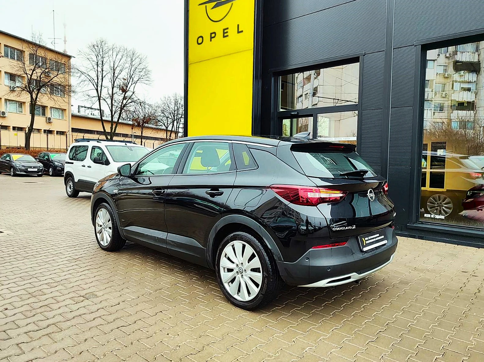 Opel Grandland X Innovation Plug-in-Hybrid AWD 1.6 (300hp) AT8 - изображение 6