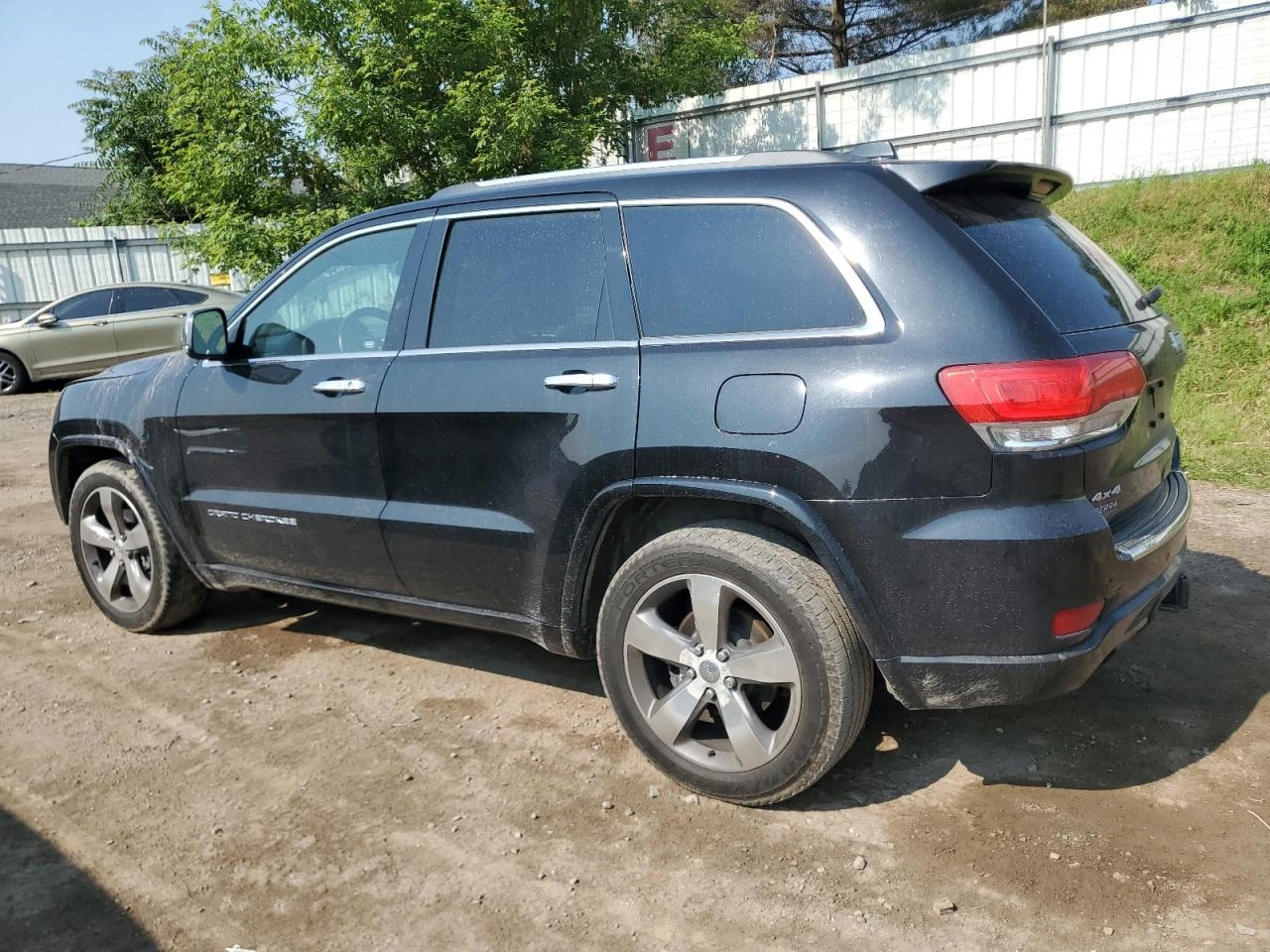 Jeep Grand cherokee OVERLAND - изображение 5