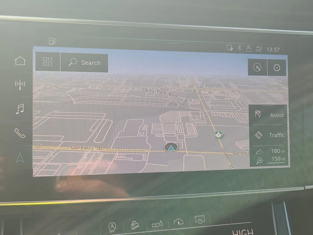 Audi Q8 * PROGRESSIV * ФИНАНСИРАНЕ*  - изображение 10