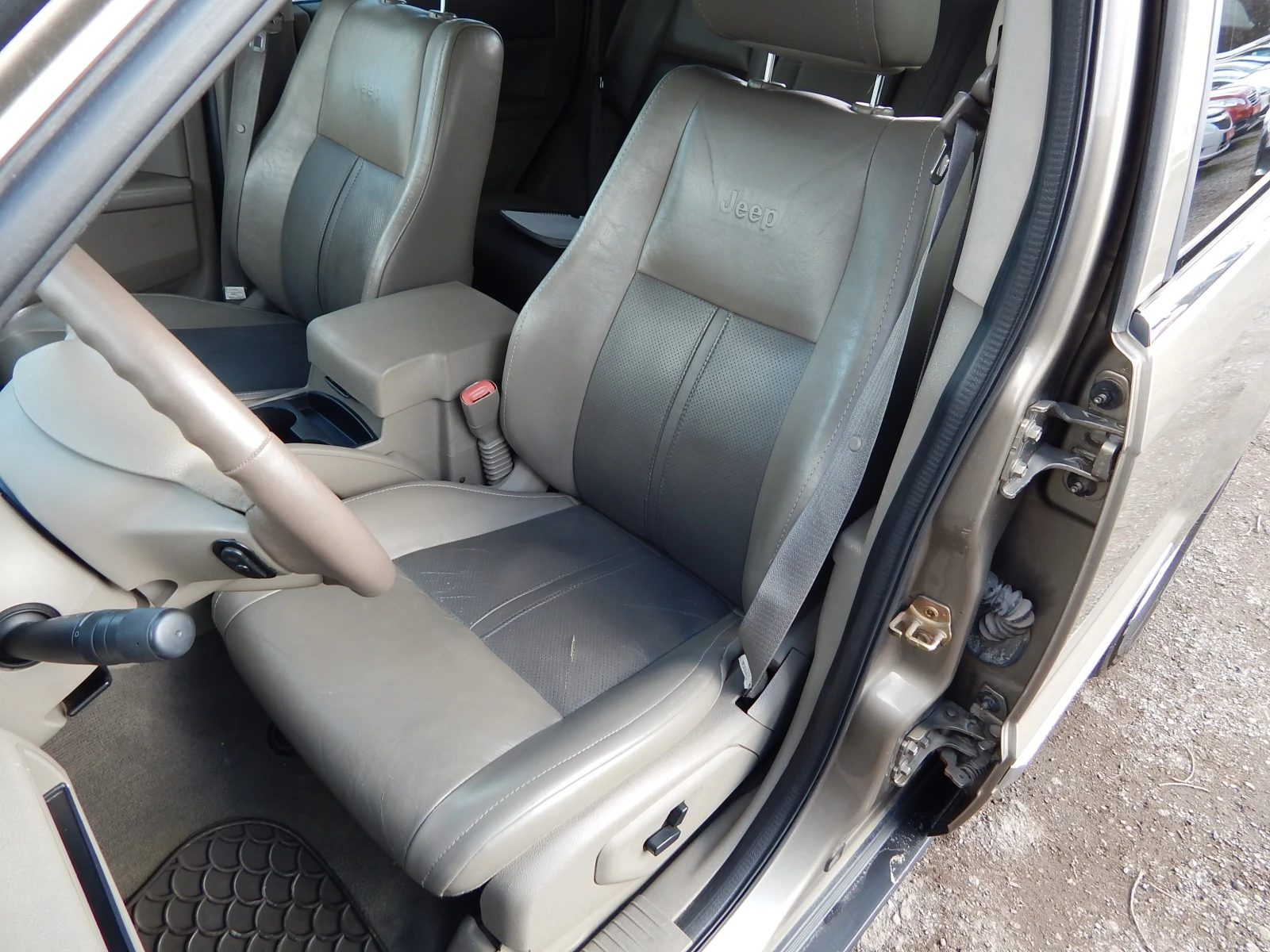 Jeep Grand cherokee 3.0CRD* LIMITED* , снимка 11 - Автомобили и джипове - 54339628