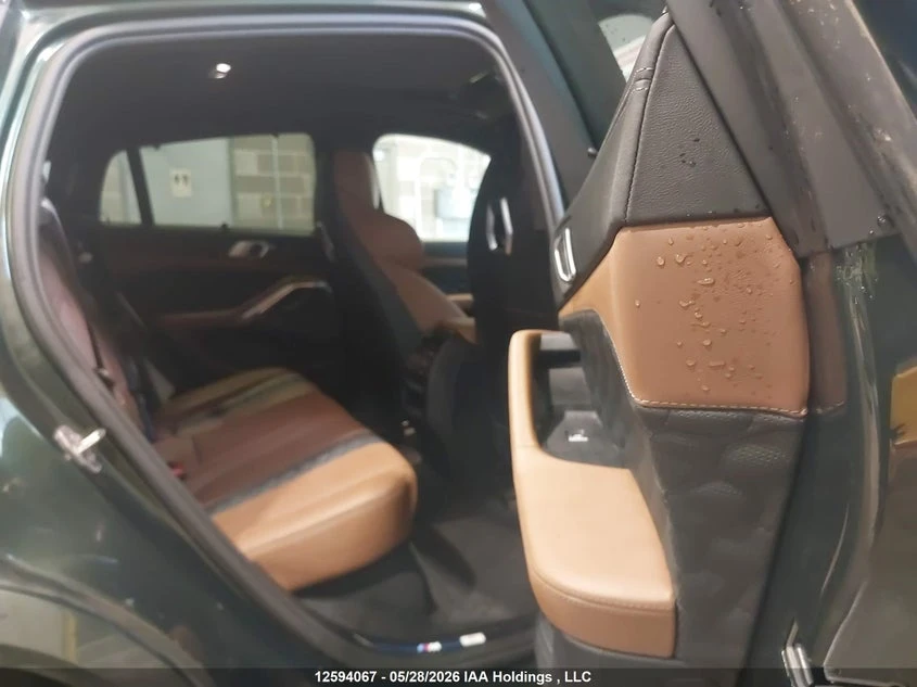 BMW X6 4.4l M Competition, снимка 8 - Автомобили и джипове - 55026571