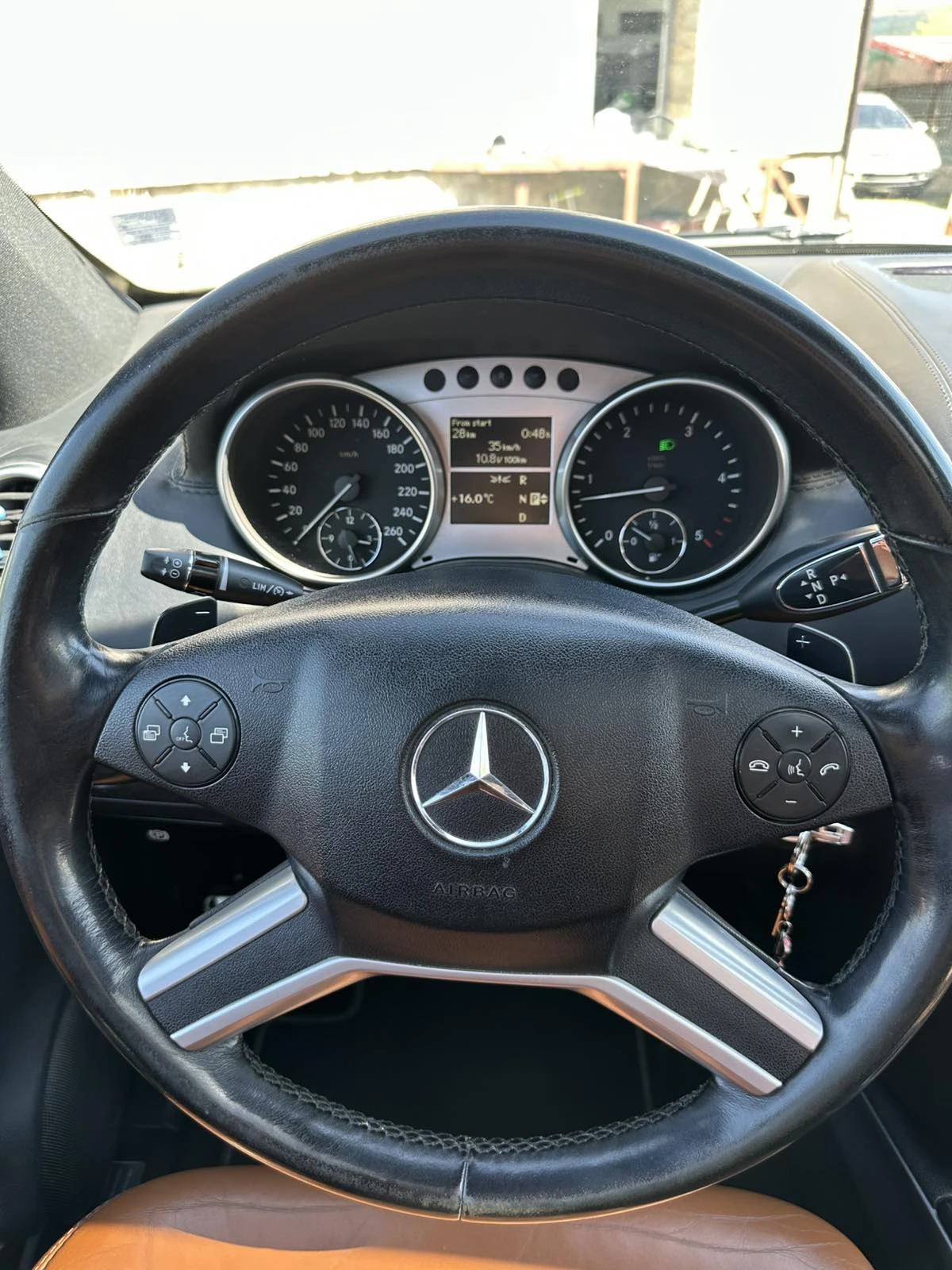 Mercedes-Benz ML 350, снимка 4 - Автомобили и джипове - 55319193