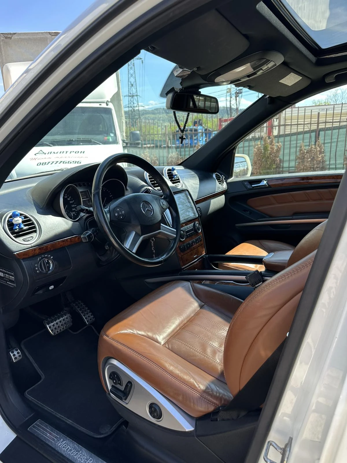 Mercedes-Benz ML 350, снимка 5 - Автомобили и джипове - 55319193