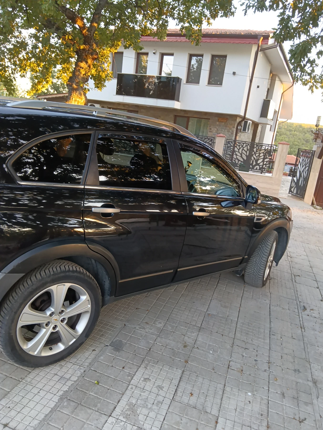 Chevrolet Captiva 2.2 CRDI, снимка 6 - Автомобили и джипове - 56377466