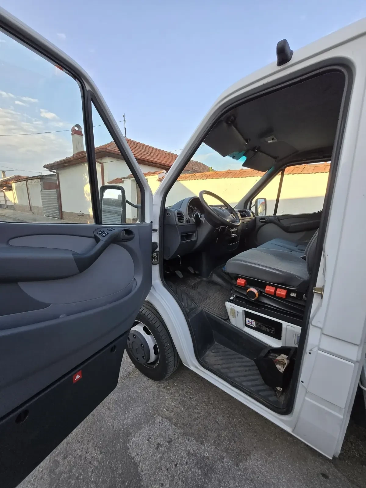 Mercedes-Benz Sprinter 416 2.7CDI | Mobile.bg   13