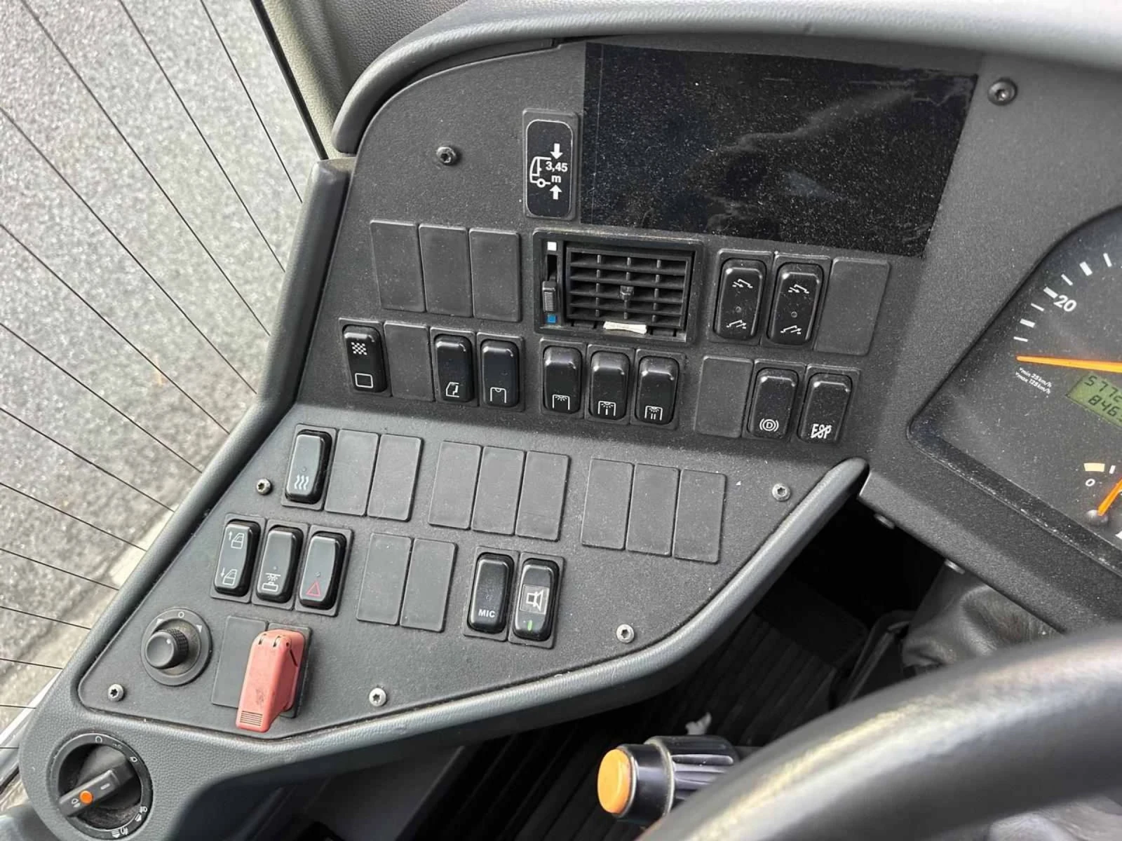 Mercedes-Benz Integro, снимка 12 - Бусове и автобуси - 53933168