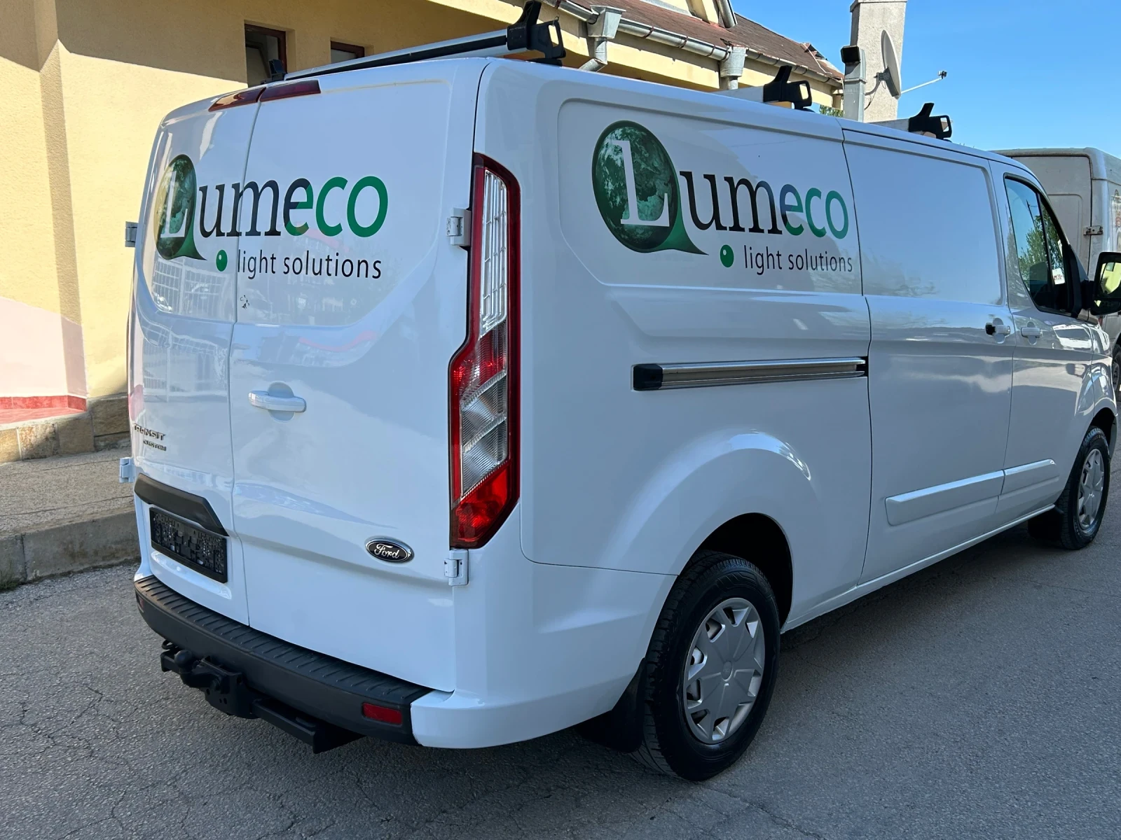 Ford Transit Custom 2.2TDCI LONG ДВЕ СТРАНИЧНИ ВРАТИ, снимка 5 - Бусове и автобуси - 54334804