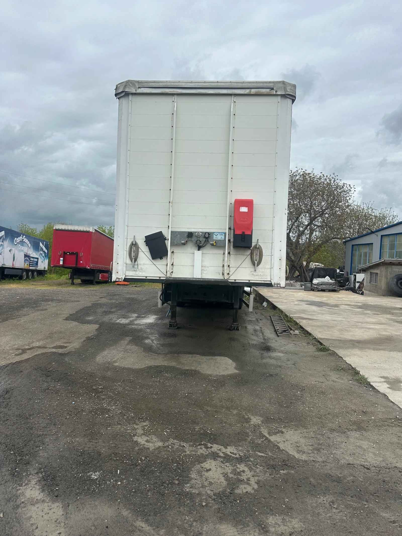 Полуремарке Kaessbohrer, снимка 2 - Ремаркета - 54365178