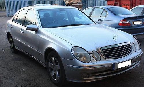 Трансмисия за Mercedes-Benz E 320, снимка 1 - Части - 49502695