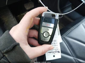 Ford Mustang Mach-E Select AWD, снимка 11