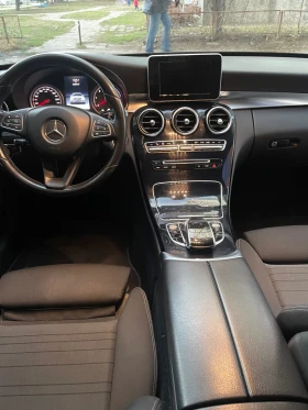 Mercedes-Benz C 220, снимка 16