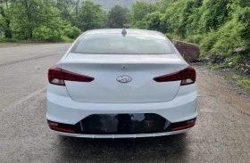 Hyundai Elantra 2.0, снимка 5